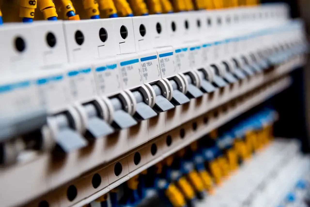 Commercial Electrical