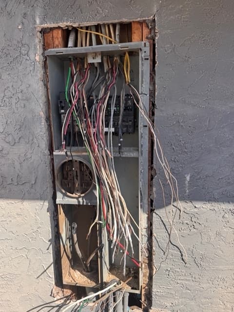 200 Amp Panel Upgrade - Image 3